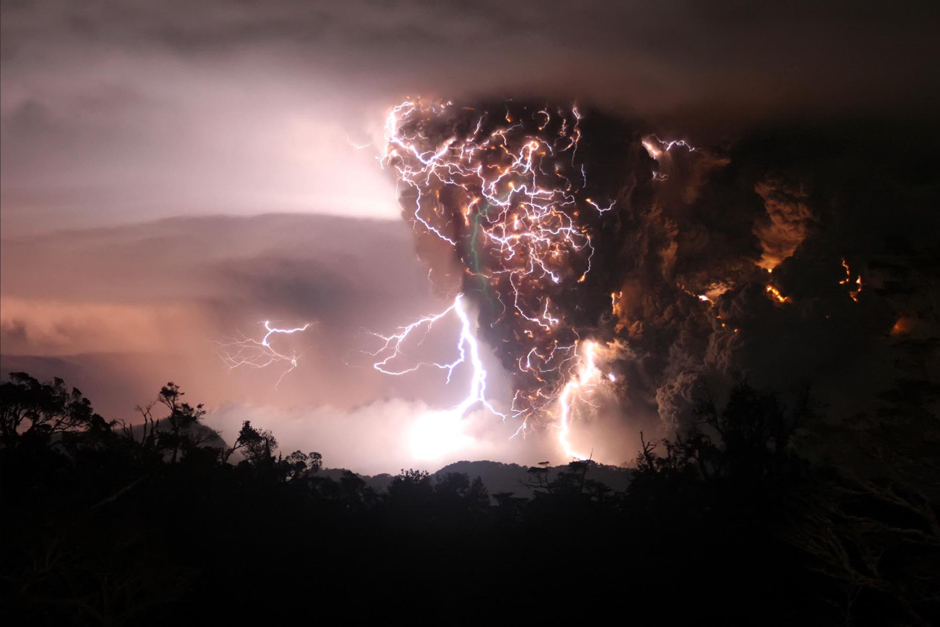 Orage Volcanique 1